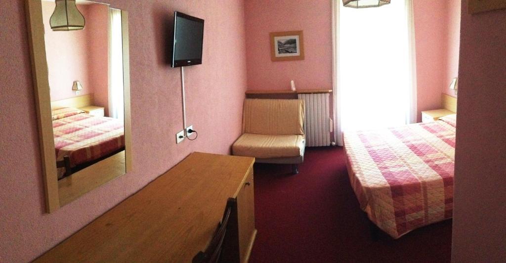 Hotel Alaska Ливиньо Номер фото