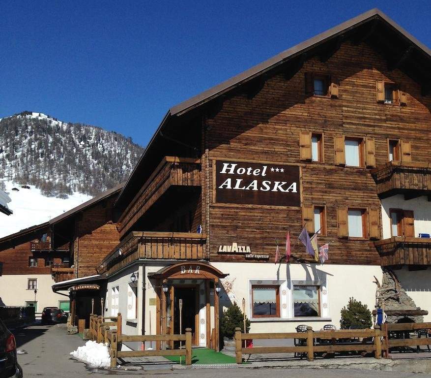 Hotel Alaska Ливиньо Экстерьер фото